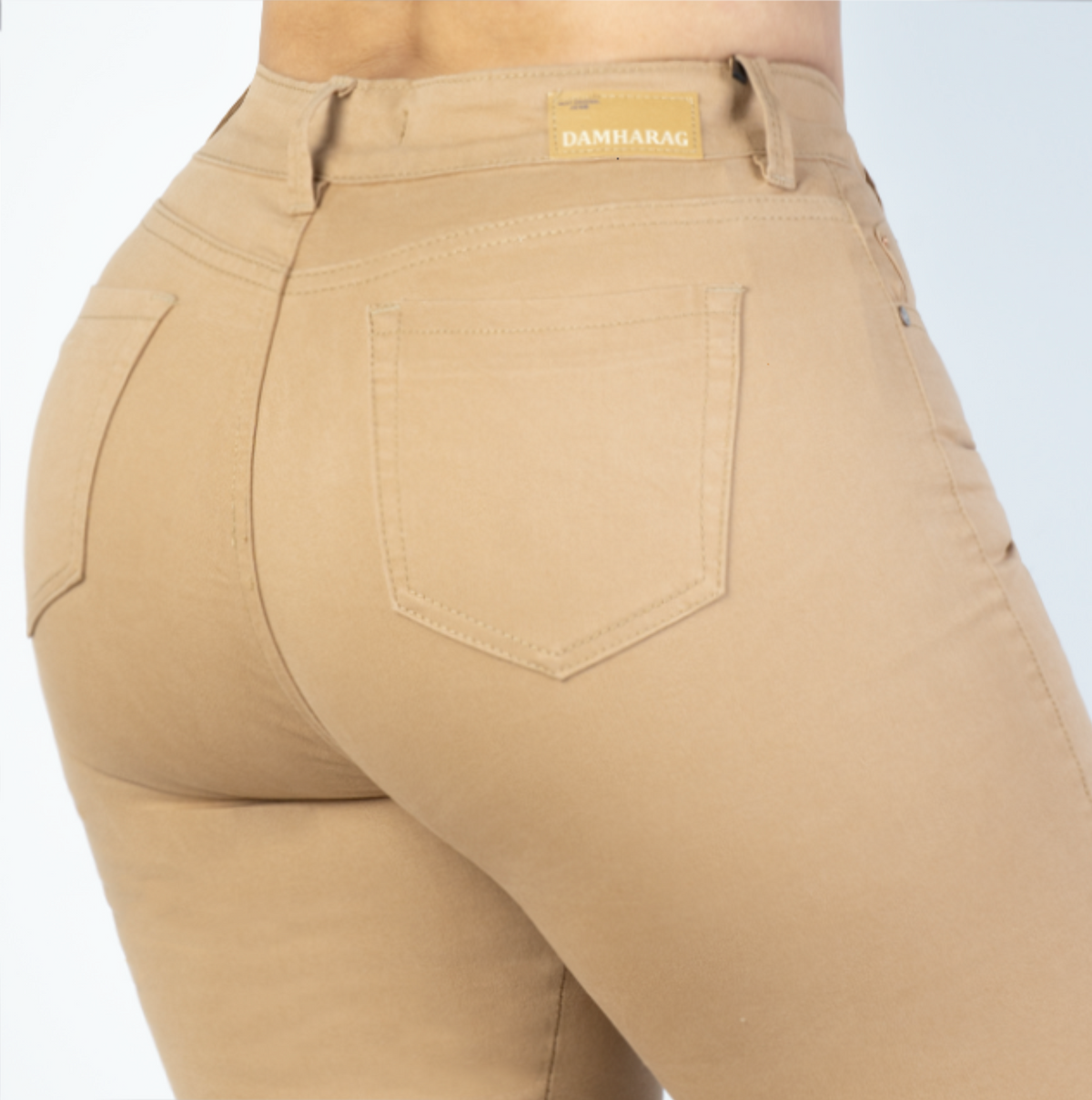 JEANS BOOT CUT LEVANTA COLA 47364
