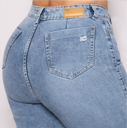 JEANS MOM LEVANTA COLA 9504